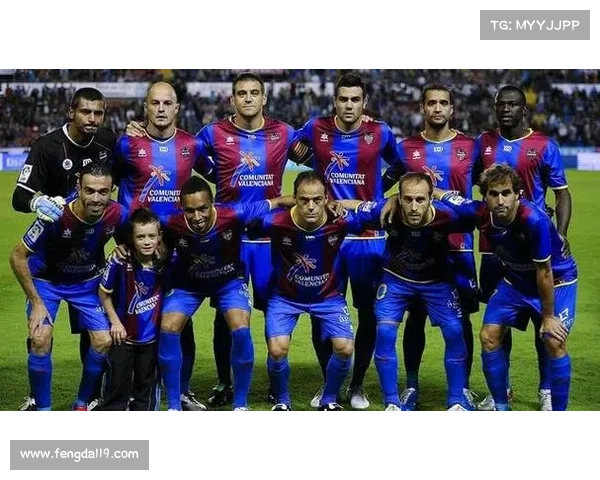 全面解析巴黎圣日耳曼欧冠屡遭挫折的五大深层主要原因及现实困境