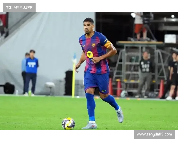 如何应对阿劳霍拒绝续约的挑战与巴萨未来战略调整